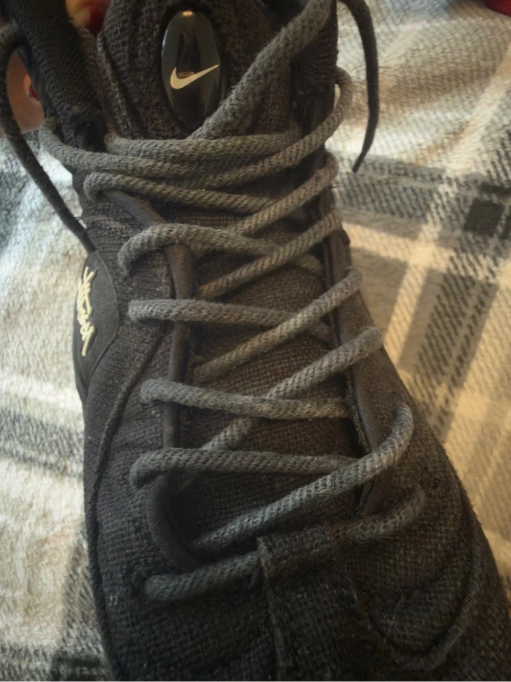 Stüssy Men's Black Low-Top Sneakers with Signature Logo